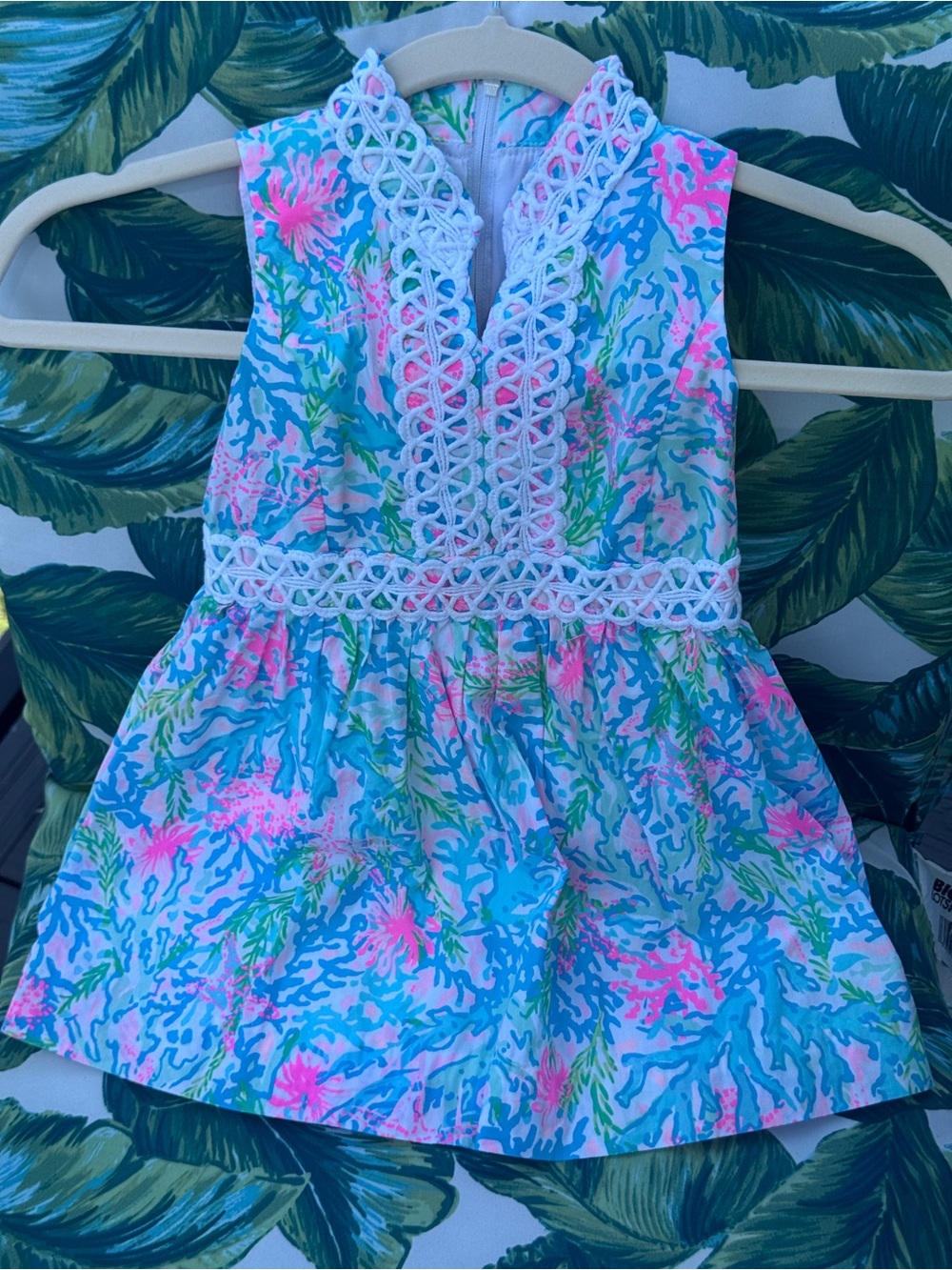 Lilly Pulitzer Girls Mini Franci Dress in the Coral Bay — Size 4T
